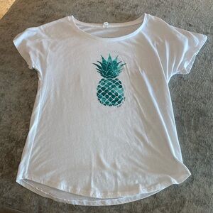 Duke’s La Jolla size XS white with blue/green pineapple. {222}